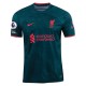 Terza maglia Nike Liverpool Virgil Van Dijk 22/23 con patch EPL e NRFR (Dark Atomic Teal/Siren Red)