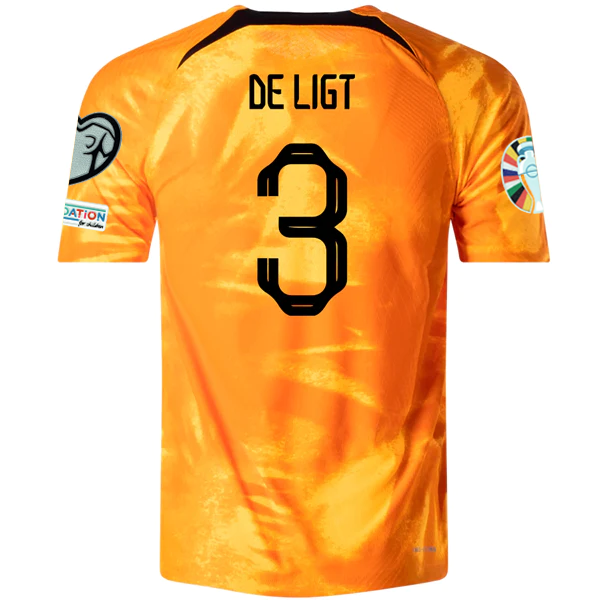 Maglia autentica Nike Olanda De Ligt Home Match con toppe per le qualificazioni agli Euro 22/23 (Laser Orange/Nero)