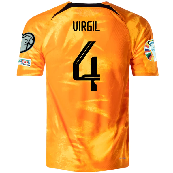 Maglia autentica Nike Olanda Virgil Van Dijk Home Match con toppe per le qualificazioni agli Euro 22/23 (Laser Orange/Nero)